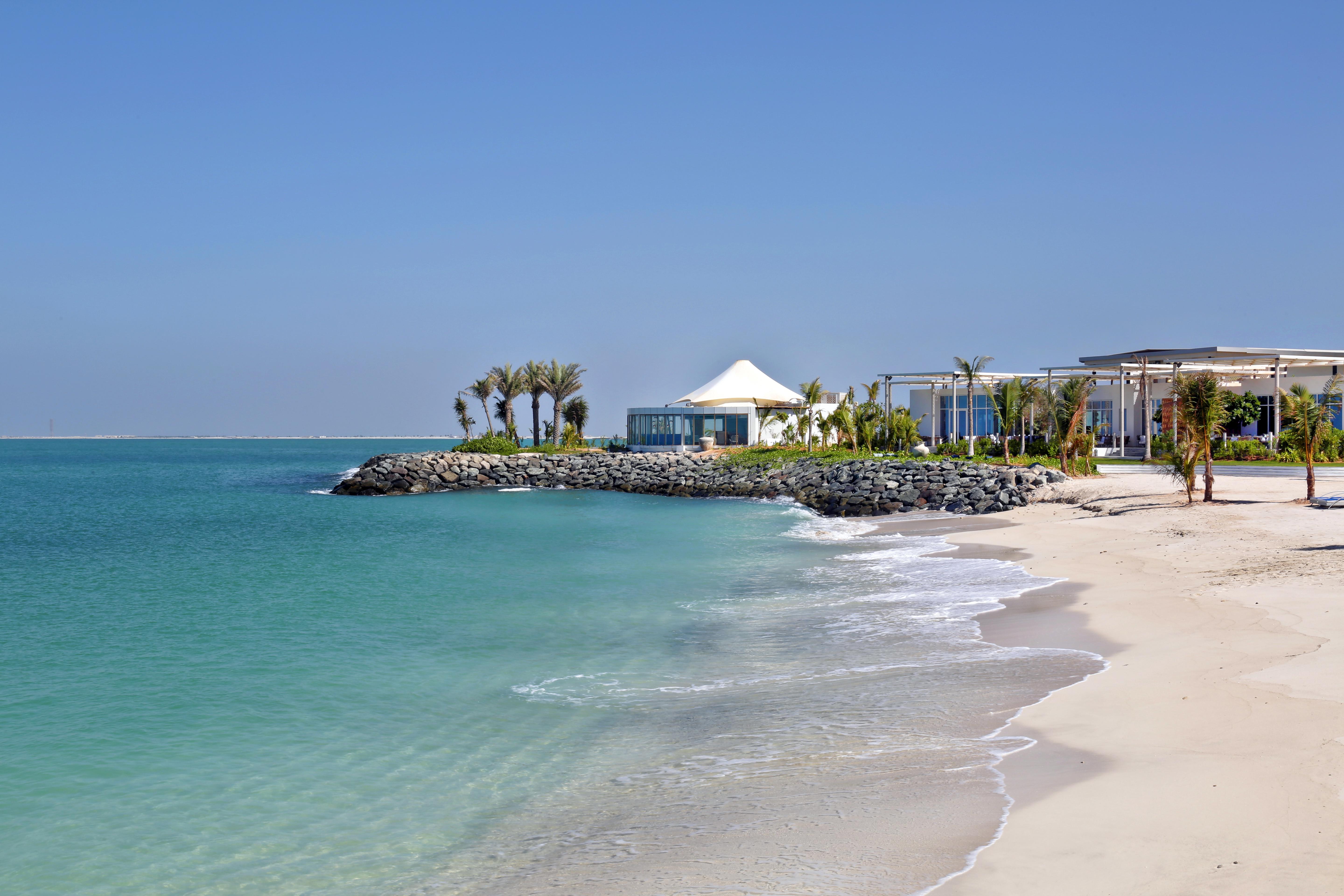 Отель Nurai Island, Saadiyat Абу-Даби Экстерьер фото Beach at Jumeirah Beach Club